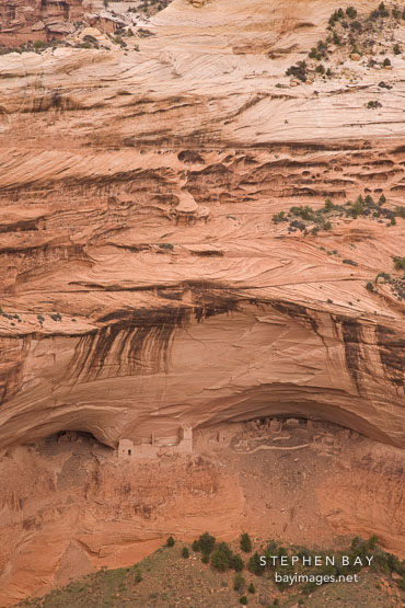 Mummy cave ruin in Canyon del Muerto. Canyon de Chelly NM, Arizona.