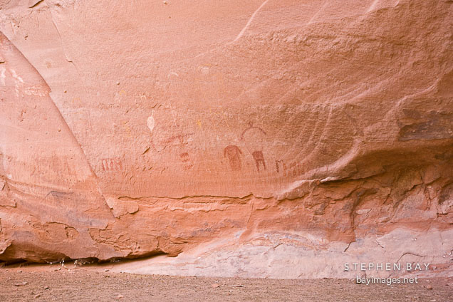 Pictograph of family. Canyon de Chelly NM, Arizona.