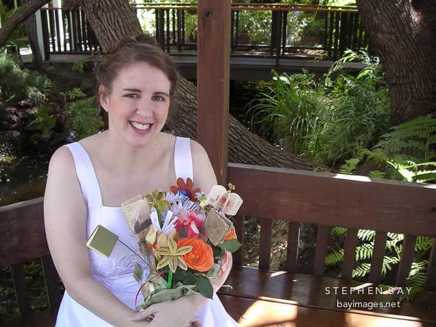 Kara Sjoblom with flower bookquet.
