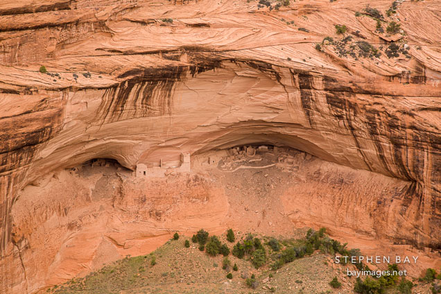 Mummy cave ruin. Canyon de Chelly NM, Arizona.