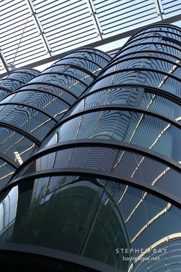 Glass windows. Center for clinical sciences research (CCSR), Stanford University.