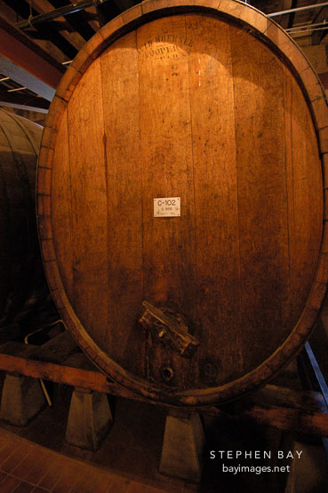 Giant wine barrel. Napa Valley, California, USA.