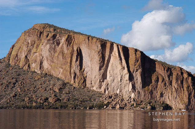 Canyon Lake. Apache Trail, Arizona, USA.