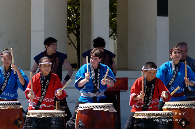 Taiko drummers, Cherry blossom festival. Japantown, San Francisco, California, USA.
