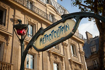 Paris Metro sign. Paris, France. - Photo #31301