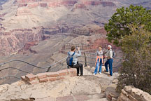 Tourists take photographs at Yavapai Pt. Grand Canyon NP, Arizona. - Photo #17229