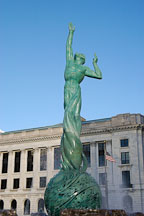 War memorial fountain (Peace memorial fountain) by Marshall Fredericks (1908-1998). Cleveland, Ohio, USA - Photo #4233