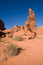 The Thumb. Monument Valley, Arizona. - Photo #18838