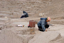 Excavation at Huaca Pucllana, an adobe pyramid. Lima, Peru. - Photo #8741