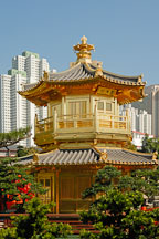 Pavilion of Absolute Perfection. Nan Lian Gardens, New Kowloon, Hong Kong, China. - Photo #15842