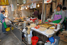 Food stall. Hong Kong, China. - Photo #15470