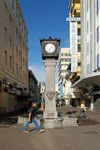Clock. Plaza de la Cultura, San Jose, Costa Rica. - Photo #14372