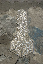 Key made of keys. Sidewalk, San Jose, Costa Rica. - Photo #14378