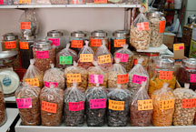 Dried shellfish and other seafood. Hong Kong, China. - Photo #15182