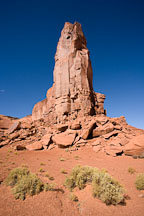 Edge of Raingod Mesa. Monument Valley, Arizona. - Photo #18786
